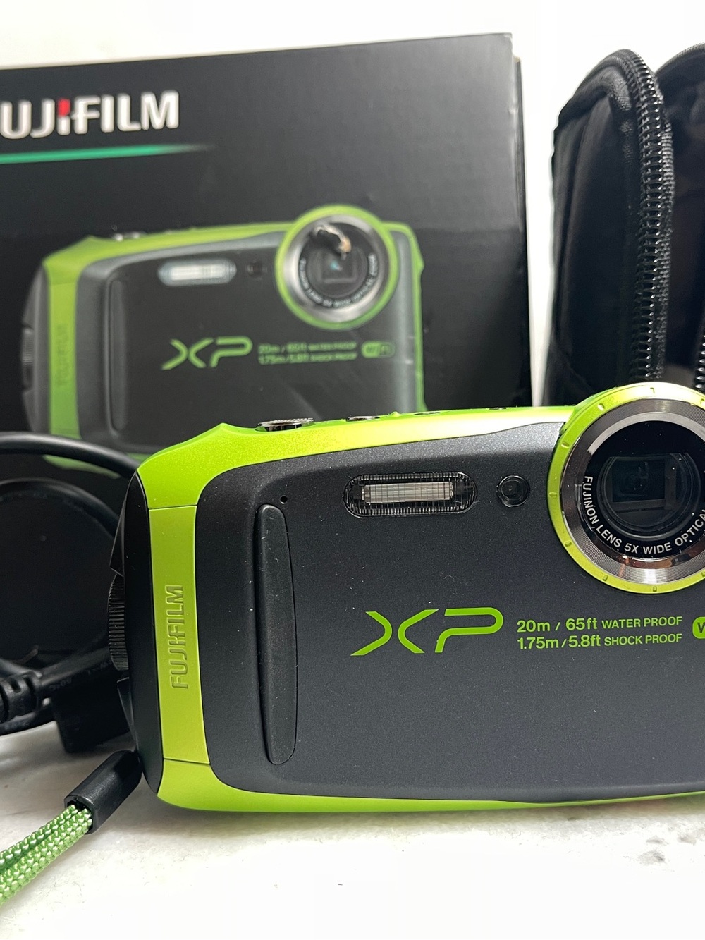 Fujifilm XP120 Rugged waterproof shockproof compact Digital Camera
